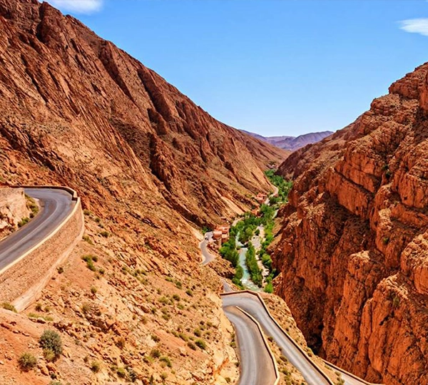 Circuitos organizados por Marruecos de 7 días entre el Atlas, Fez, Marrakech y el desierto de Merzouga
