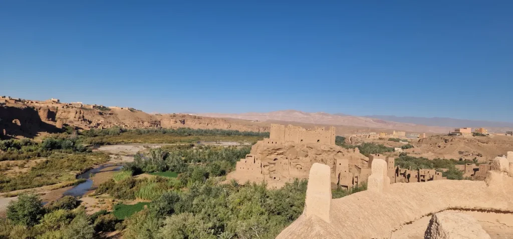 Montañas del Alto Atlas de Marruecos, destino de trekking con guías locales